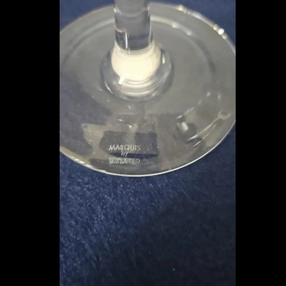 Marquis by Waterford "Yours Truly" Champagne Flutes - Picture 3 of 5